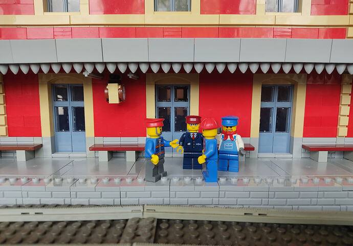 Evolution de la Gare de la Mure et un local petit 008
