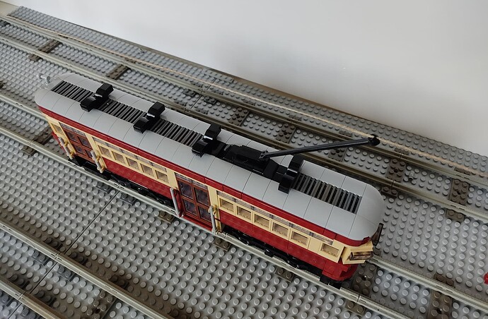 Tramway 4 portes 008