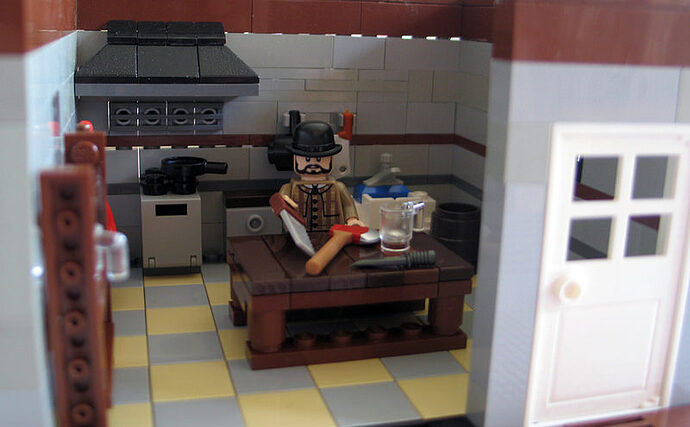 Landru dans sa cuisine...