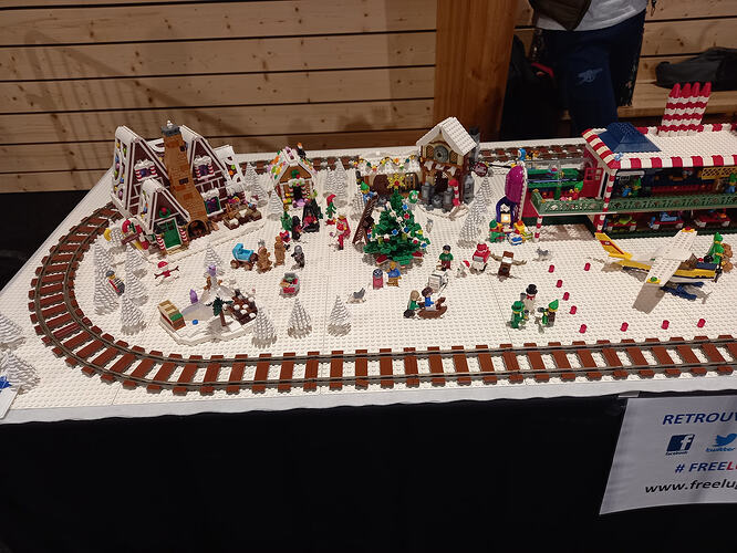 de gauche à droite (1)