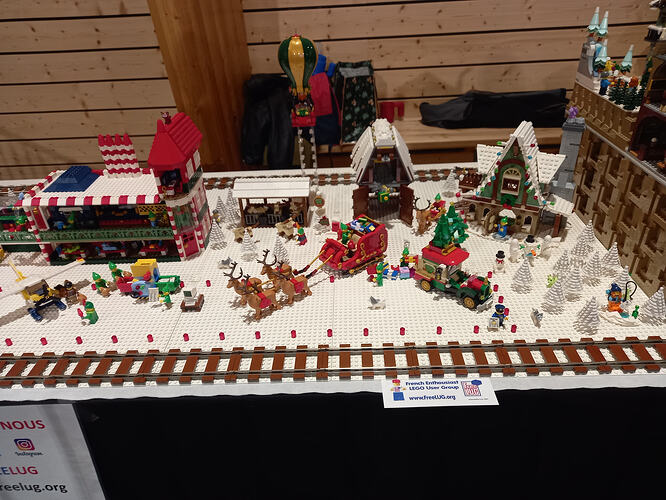 de gauche à droite (4)