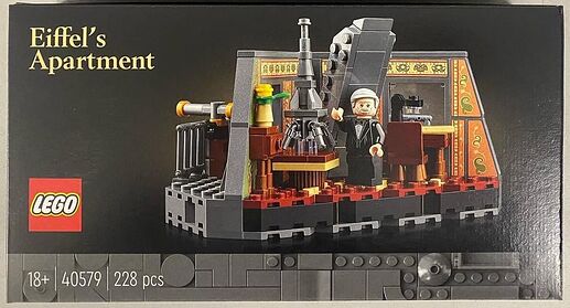 LEGO-40579-Eiffels-Apartment-1