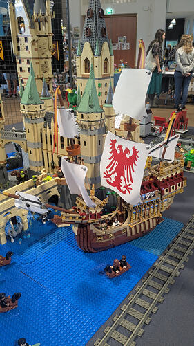 PXL_20251011_162530943