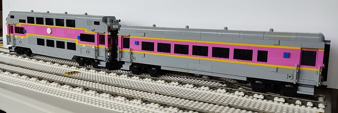 MBTA 2 voitureset 1 locomotive Heritage 010