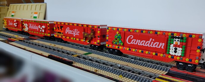 CP Holiday train 008