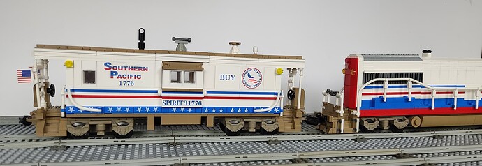 Locomotive  SP nø 6800 et caboose 1776 041