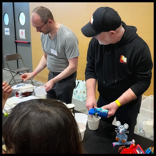 491788209_9268109543300514_3491021387588407460_n