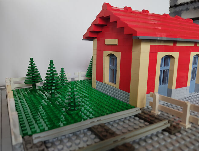 Evolution de la Gare de la Mure et un local petit 020