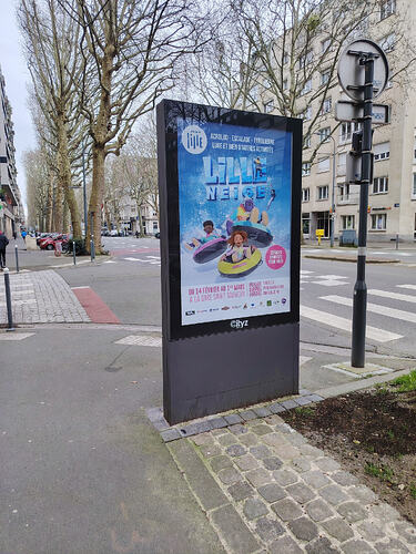 affiche sur mobilier urbain publicitaire