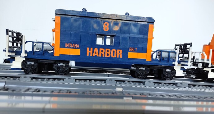 Loco 1521, PB3, caboose IHB nø8 005