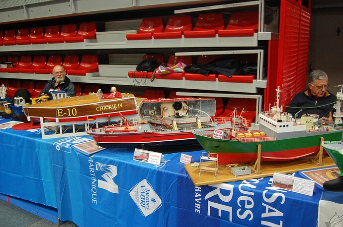 bateaux RC (3)
