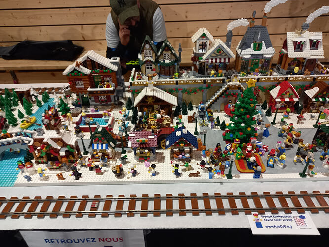 de gauche à droite (7)