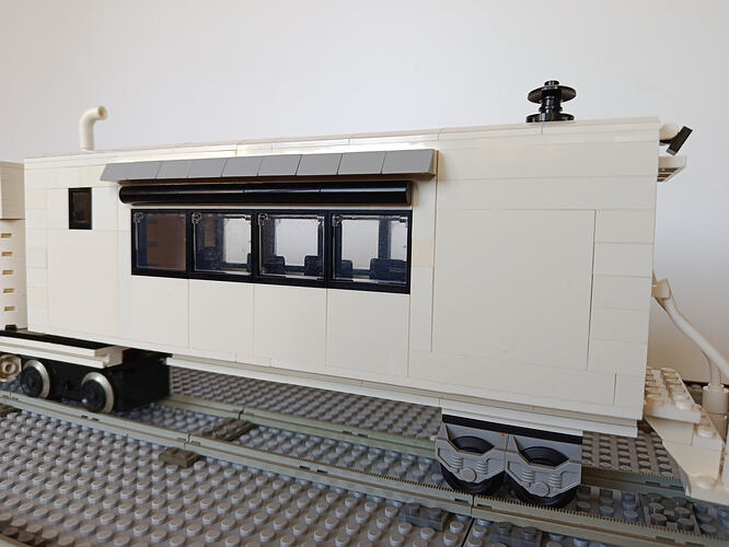 un train trŠs ‚trange 023